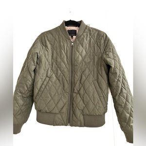 J.Crew women’s quilted bomber jacket - like new